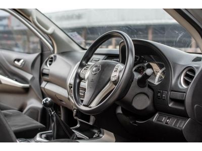 Nissan Navara 2.5 E Kingcab NP300 Calibre M/T ดีเซล 2017/2018 รูปที่ 8